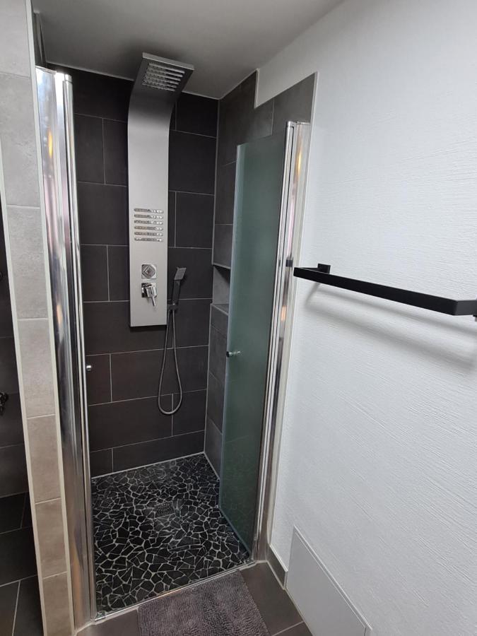 Moewenstuebchen Apartment Цингст Екстериор снимка