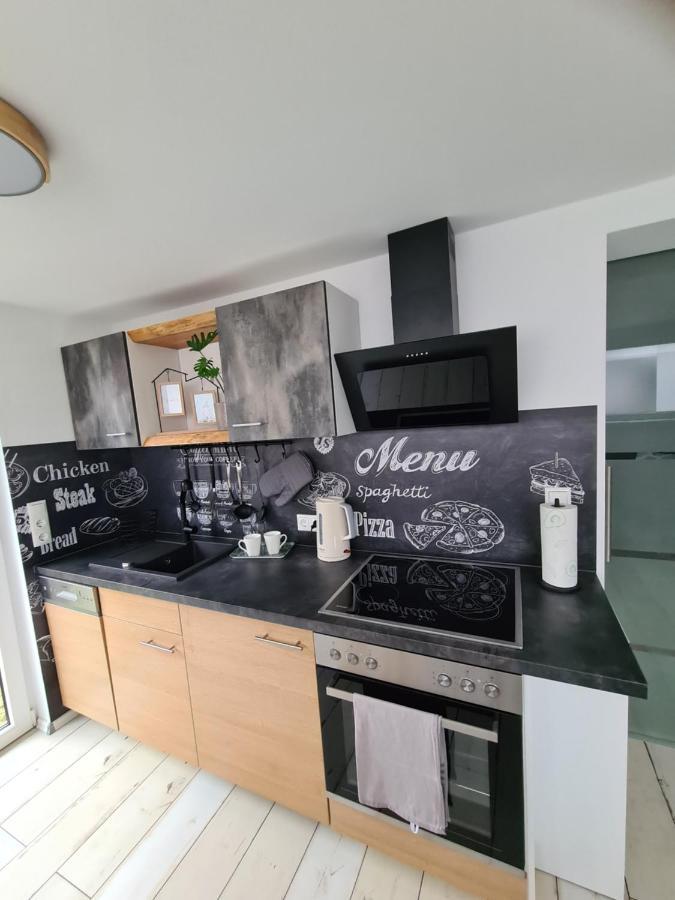 Moewenstuebchen Apartment Цингст Екстериор снимка